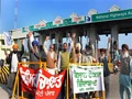 Kisan Andolan: Haryana Farmers Blocked Highways; Held Dharna at Toll Plazas after Centre Curbed Internet Services