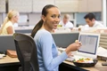 4 Simple Steps for Mindful Eating During Work from Home