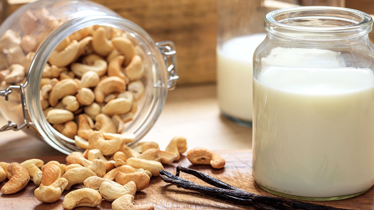 Benefits of &#39;Cashew Milk&#39; and How to Prepare It